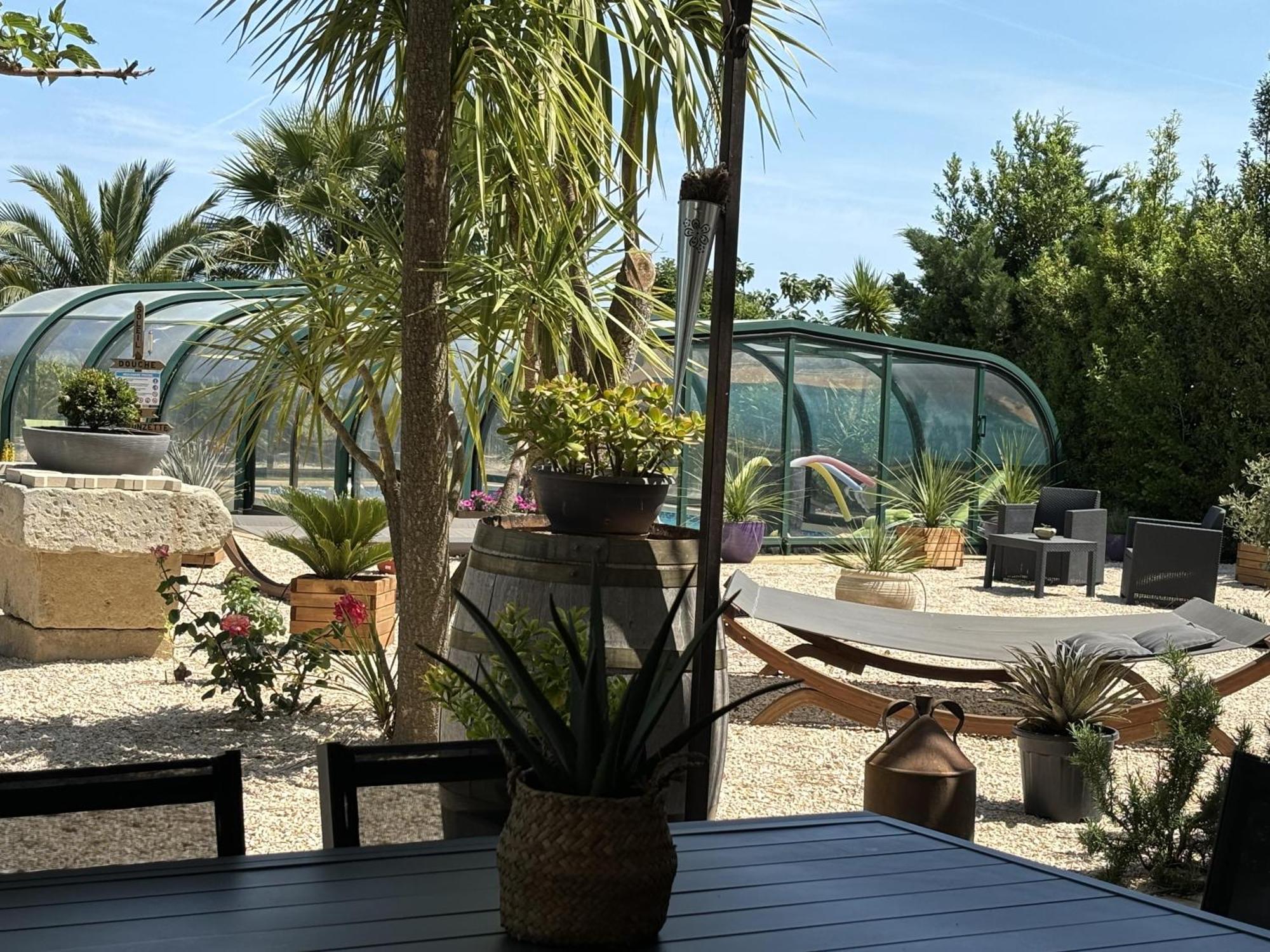 A L'Oree Des Vignes Montady Exteriér fotografie